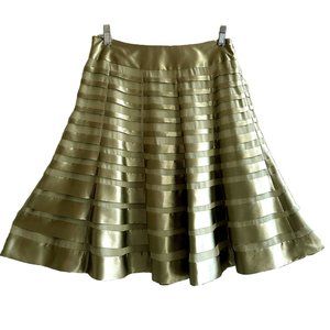 CARMEN MARC VALVO Collection Green 100% Silk Skirt A-line Tiered Size 6